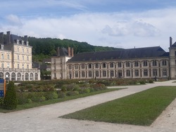 La Chapelle Montligeon (+25kms)