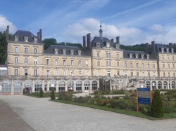 La Chapelle Montligeon (+25kms)